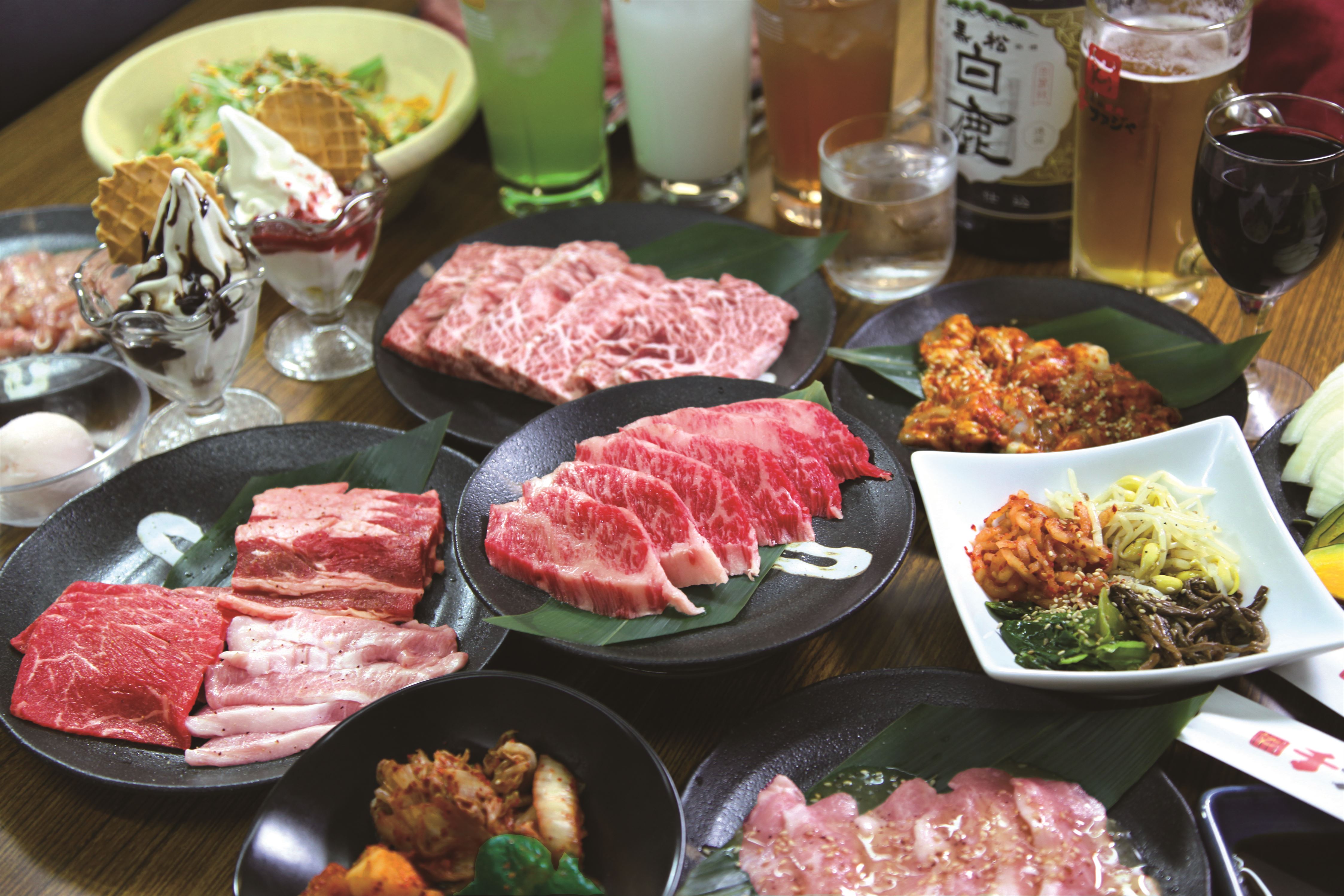 日本初 サラリーマンは名刺を見せたら焼き肉食べ飲み放題が1 000円 大阪 上新庄の焼肉店がプレミアムフライデー限定の プレミアム割 実施 Prでっせ